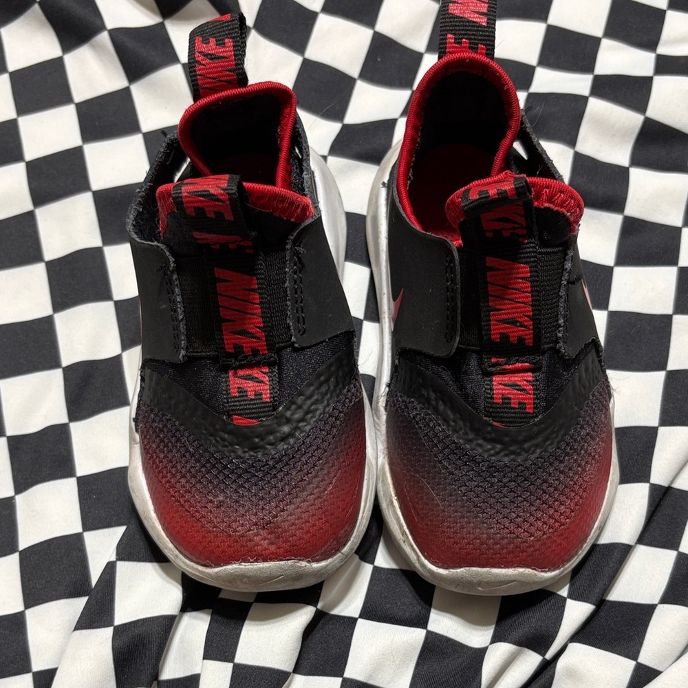 Nike Kids Black and Red Sneakers